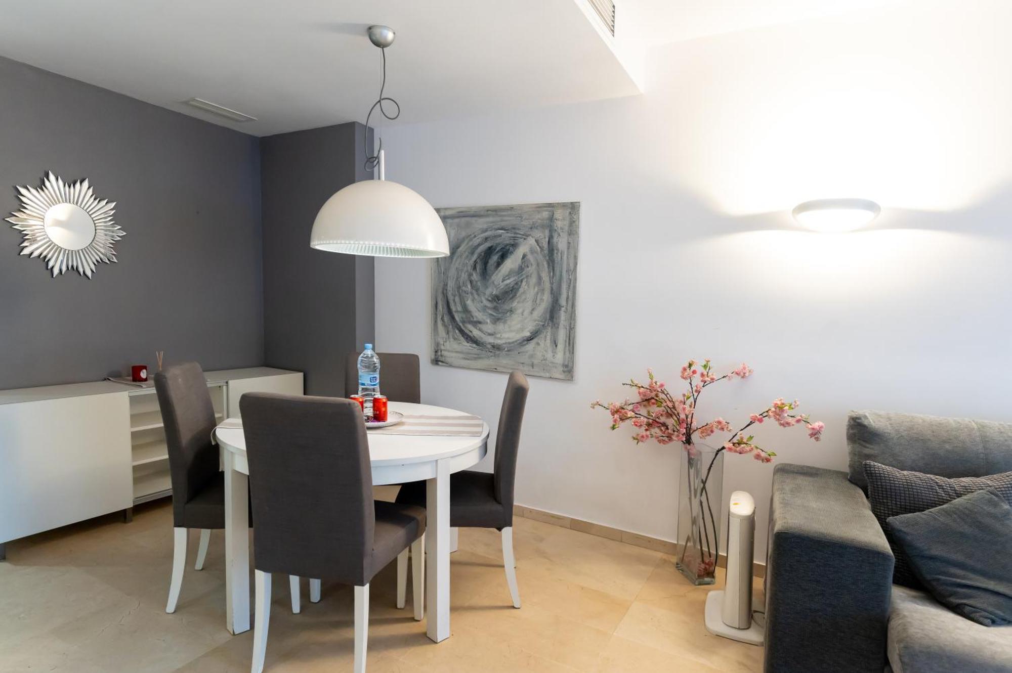 Apartment Comfy Downtown + Private Terrace *